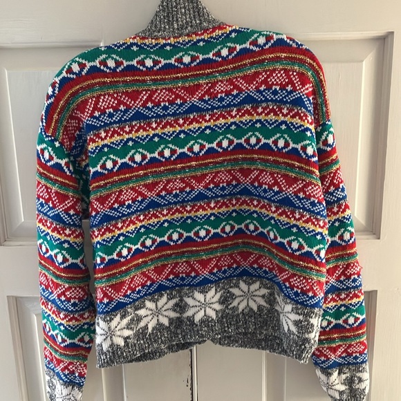 Lizwear small winter sweater. - Picture 4 of 5